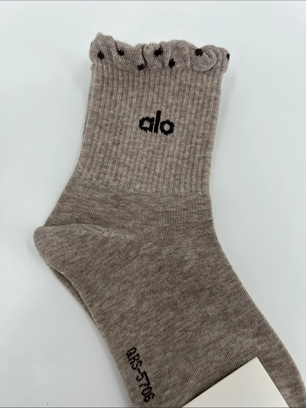 ALO Yoga Men and Women Low-Cut Sock 2-Pack — Black/Grey & Taupe